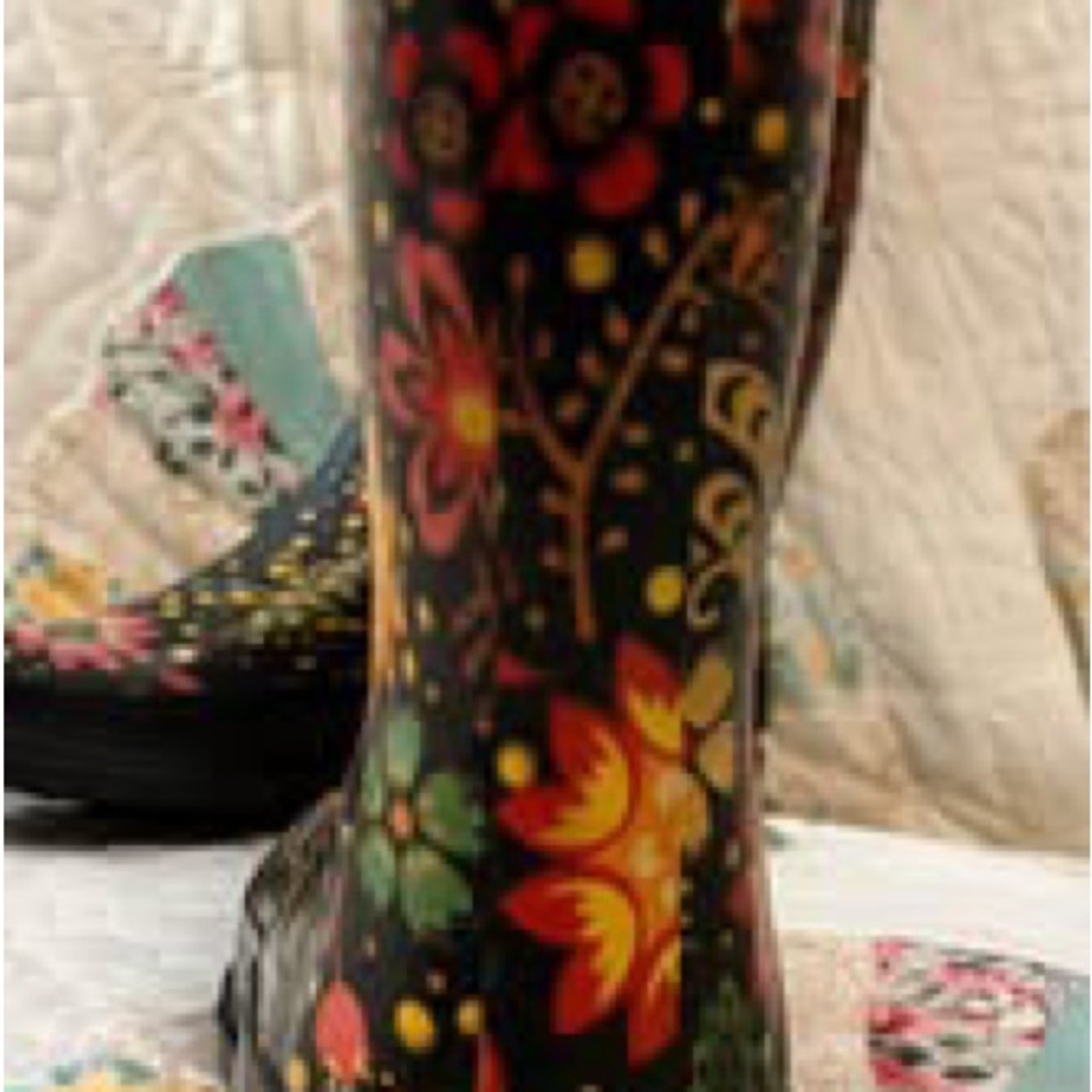 Western Chief Floral Black Rain Boots - Picture 3 of 3